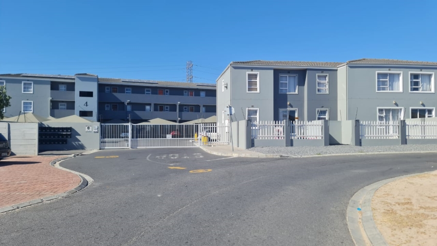 To Let 2 Bedroom Property for Rent in Hagley Western Cape